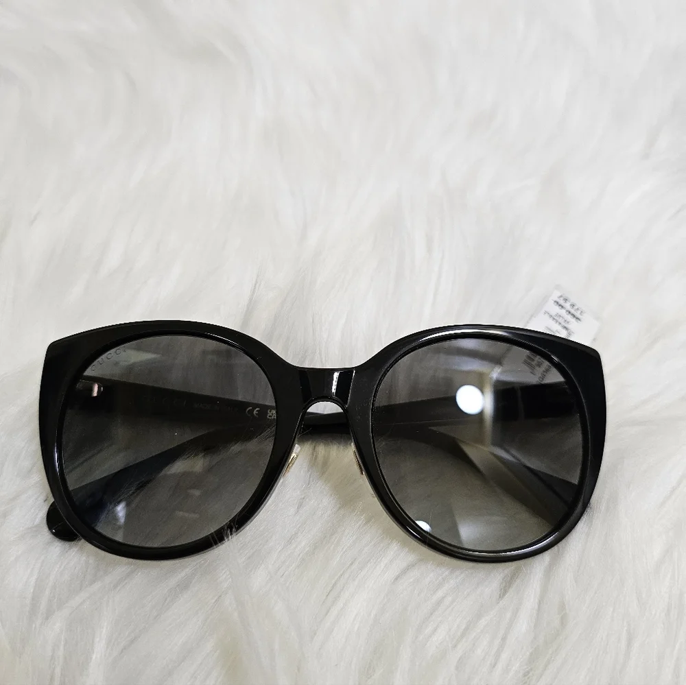 New Gucci 54mm Cat Eye Sunglasses - Picture 3 of 16
